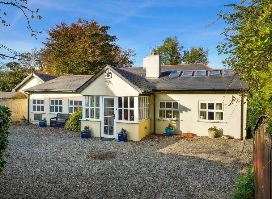 Cedar Lodge, Sea Road, Kilcoole, County, A63DP78 photo