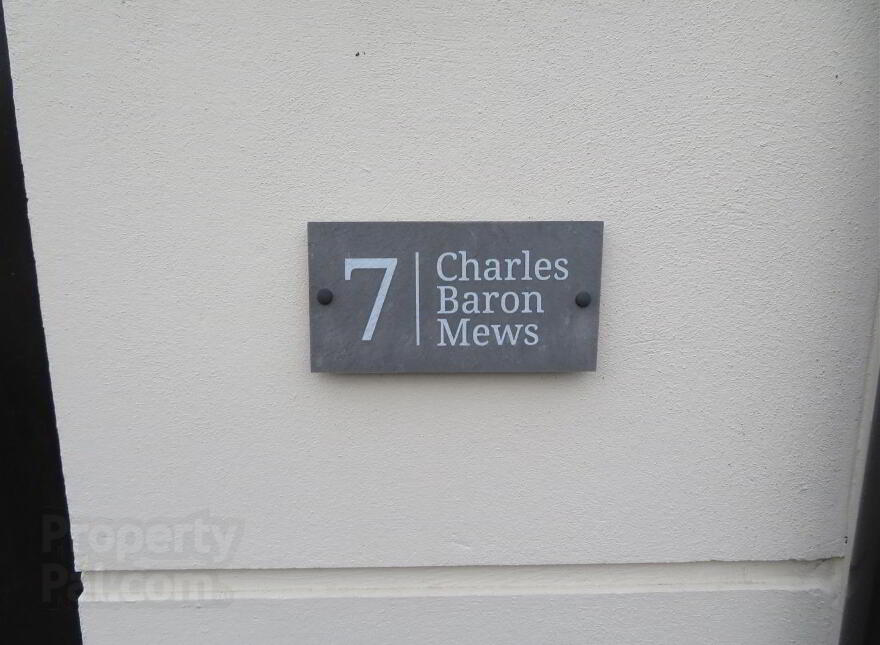 7 Charles Baron Mews, Lurgan, Craigavon, BT66 7FT photo