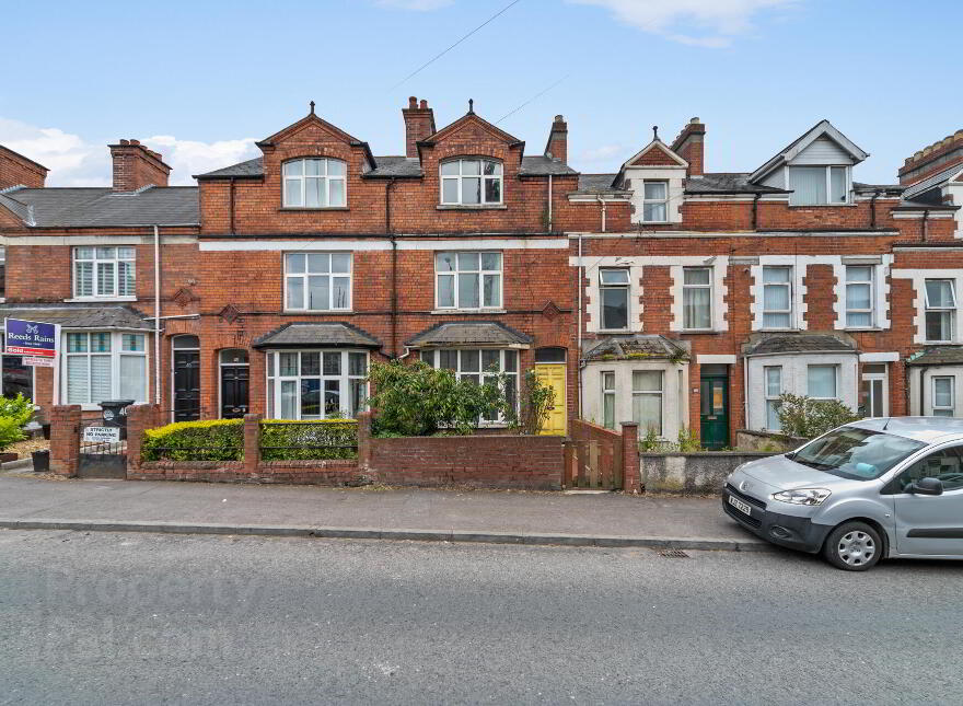 48 Tates Avenue, Belfast, BT9 7BY photo