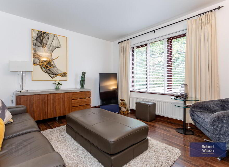 2 Culcavy Bridge, Hillsborough, BT26 6RY