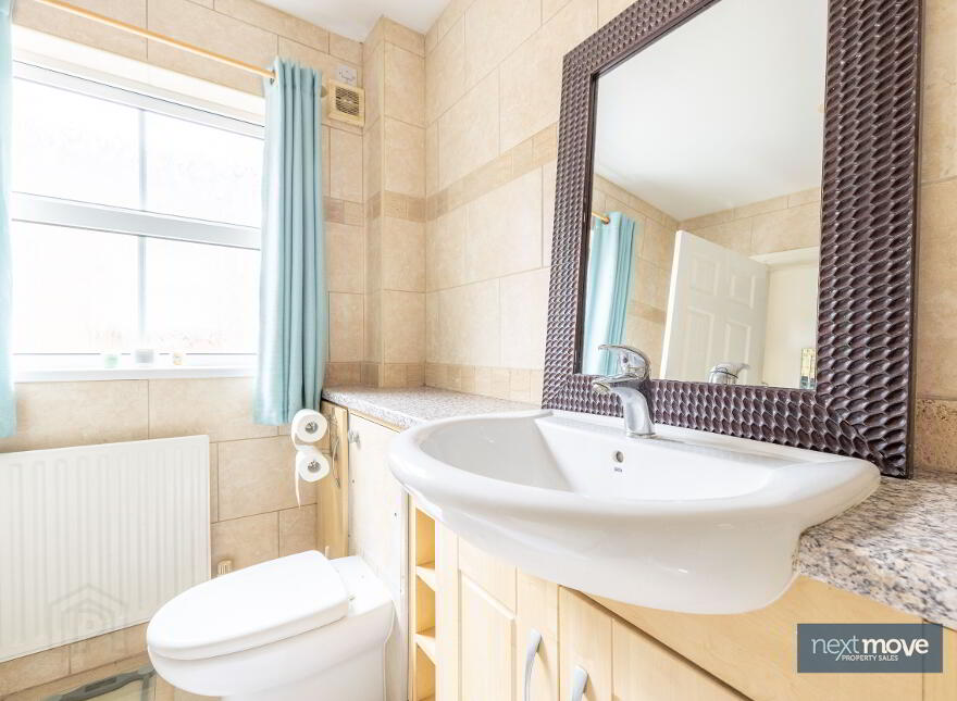 22 Dean Swift Mews, Markethill, BT60 1TG