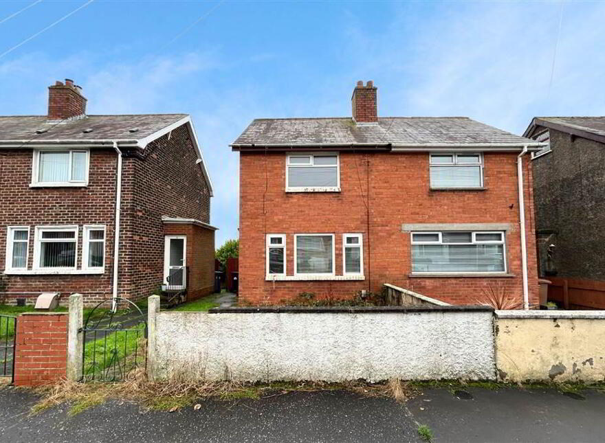 187 Joanmount Gardens, Belfast, BT14 6PA photo