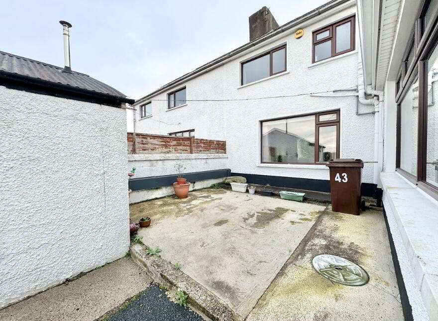 43 Old Mountfield Road, Omagh, BT79 7ES