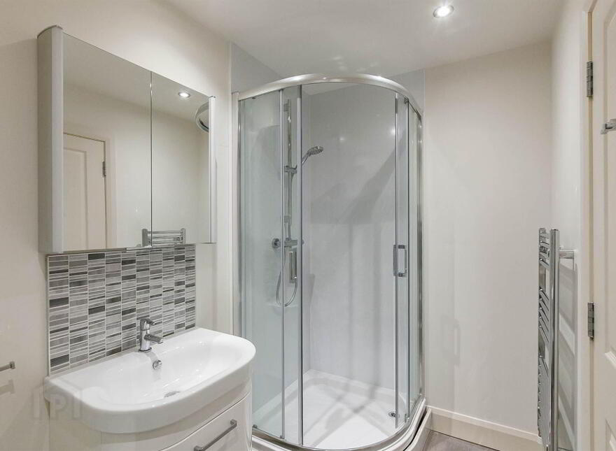 Apt 26 Sandown Manor, 84a Sandown Road, Belfast, BT5 6GQ