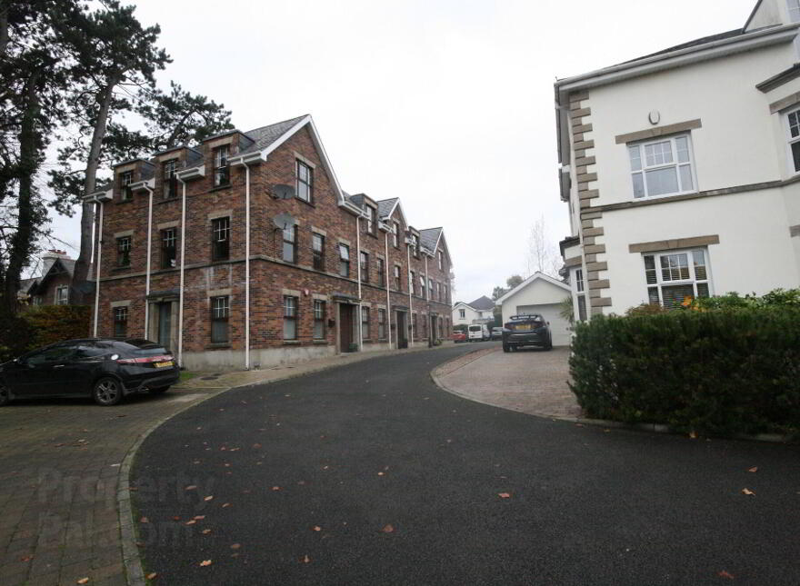 10 Cathedral View, North Circular Road, Lisburn, BT28 3FX photo