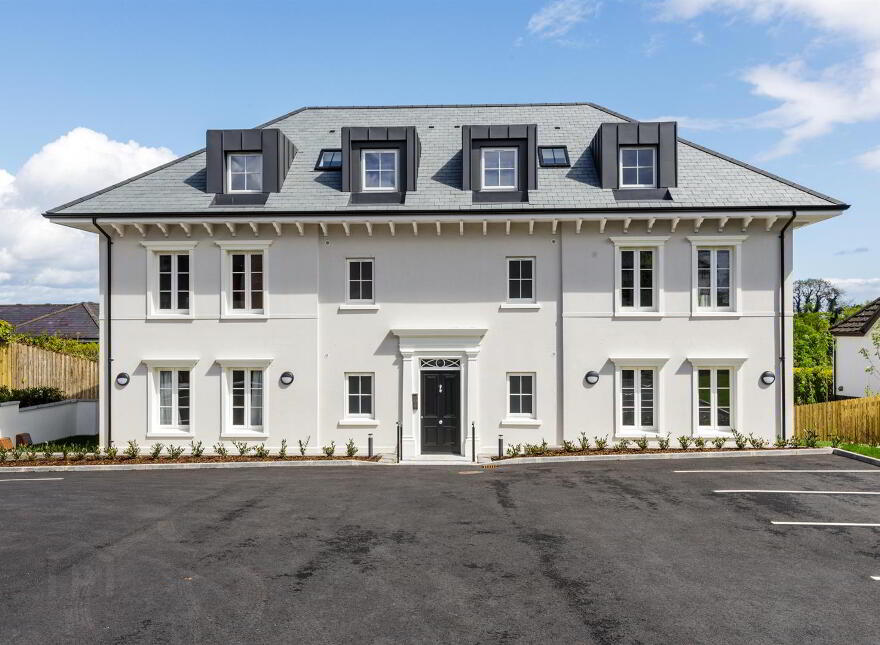 The Manor House, 7 Ballymullan Manor, Crawfordsburn, Bangor, BT19 1JG photo