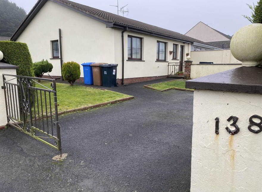 138 Bishops Brae Avenue, Downpatrick, BT30 6TQ photo