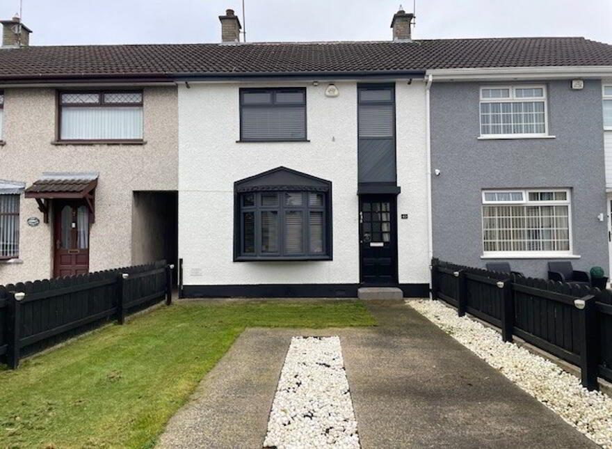 41 Braidwater Gardens, Broughshane, BT42 4LA photo