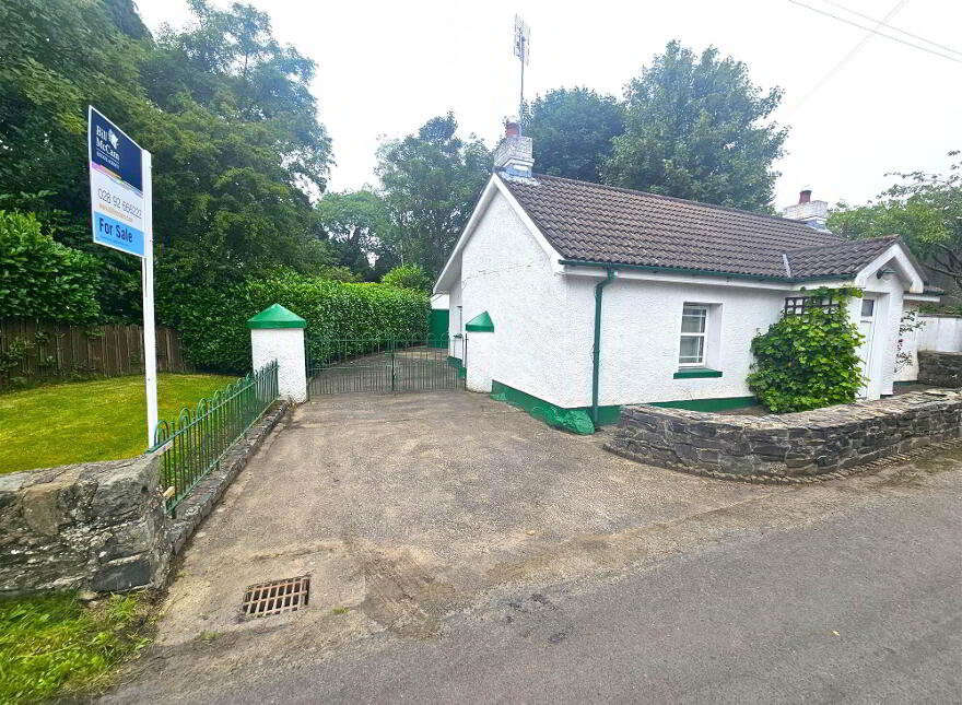 133 Creevy Road, Lisburn, BT27 6UW