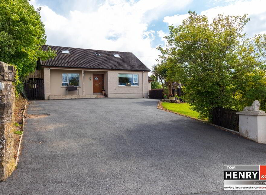 144 Old Caulfield Road, Castlecaulfield, Dungannon, BT70 3NQ photo