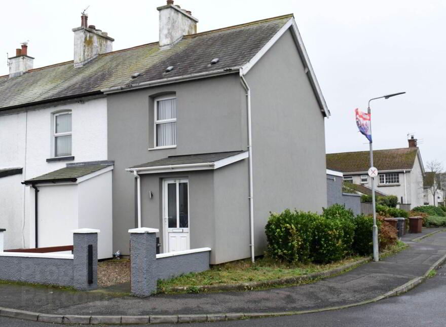 42 Well Road, Ballywalter, Newtownards, BT22 2PU photo