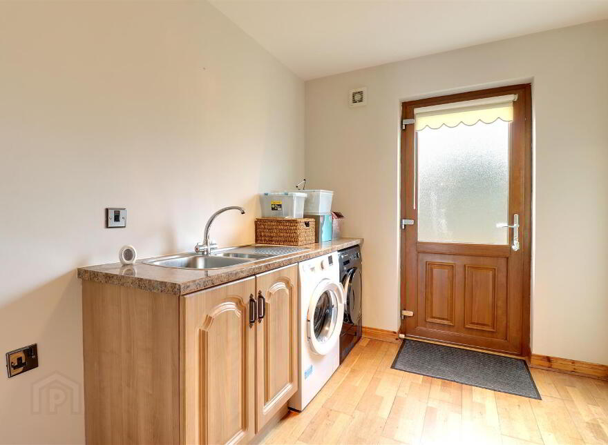 39 Castle Meadow Road, Cloughey, Newtownards, BT22 1GA