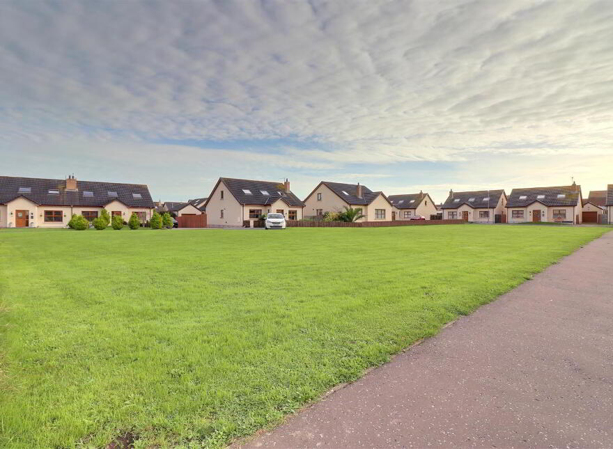 39 Castle Meadow Road, Cloughey, Newtownards, BT22 1GA