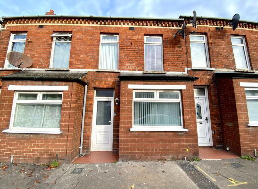 118 Beersbridge Road, Belfast, BT5 4RX photo