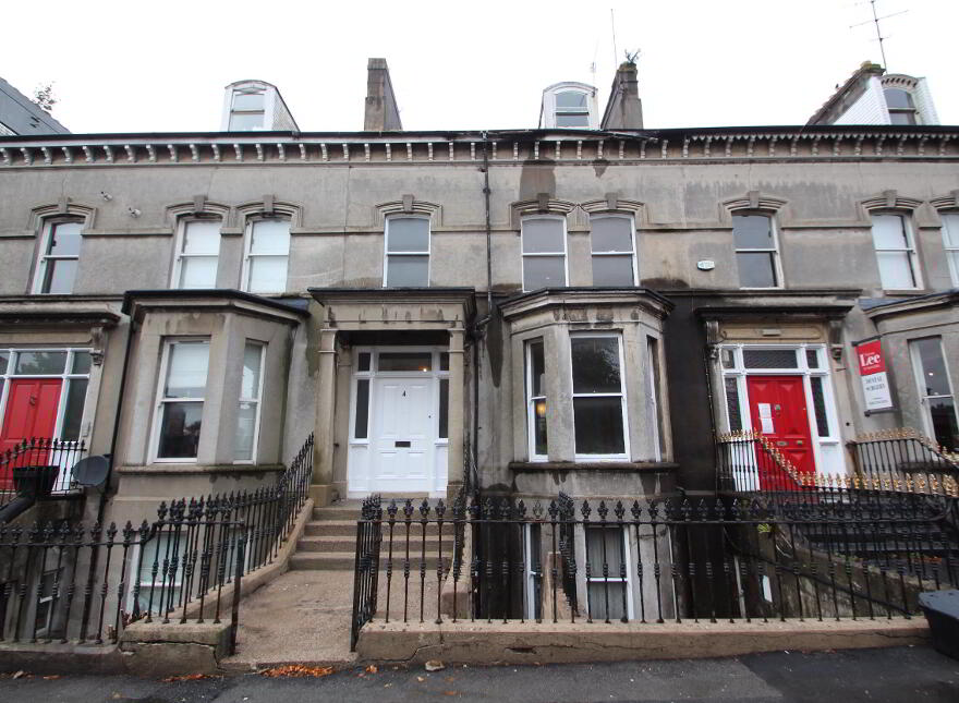 Flat B, 4 Victoria Street, Armagh City, Armagh, BT61 9DT photo