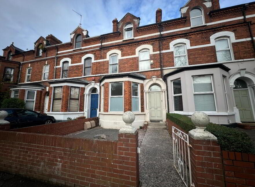 Apartment 1 32 North Parade, Belfast, BT7 2GG photo