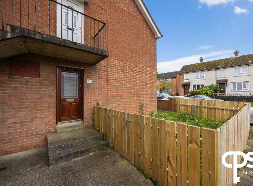 27a Kilwarlin Crescent, Belfast, BT8 7EN photo