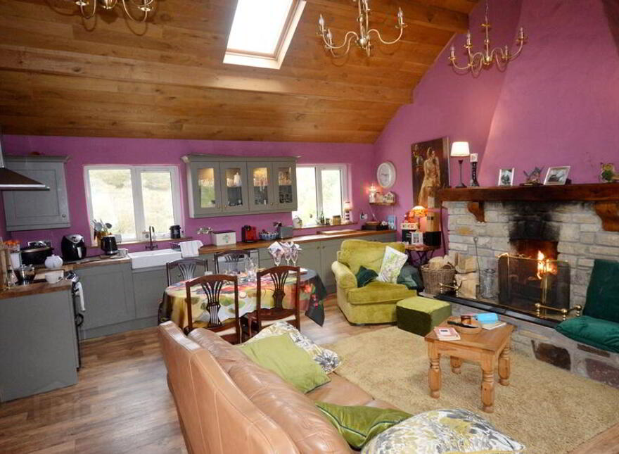 Lacklea, Glenties, Donegal, F94E3T9