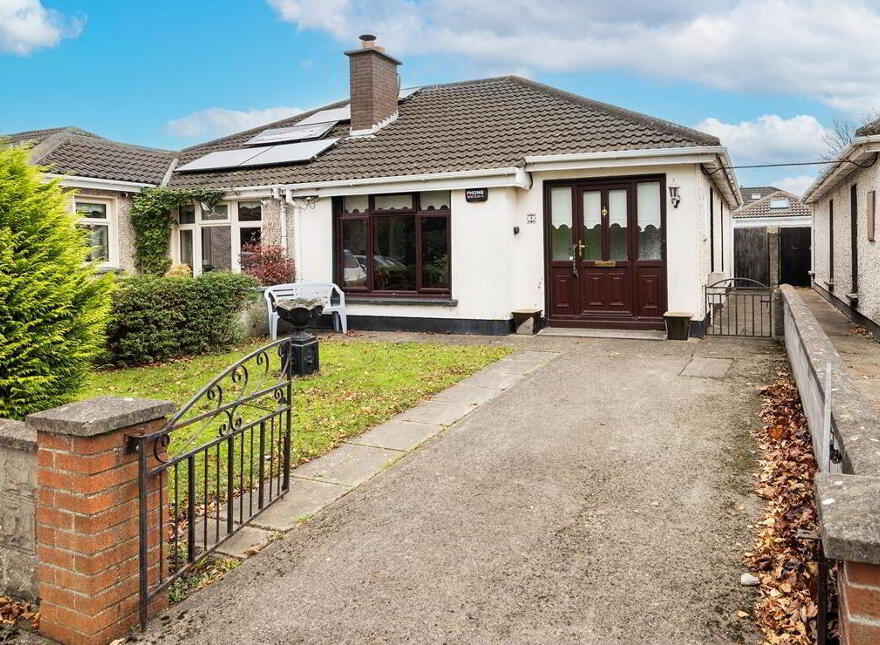 6 Cherrywood Avenue, Clondalkin, Dublin, D22KC98 photo