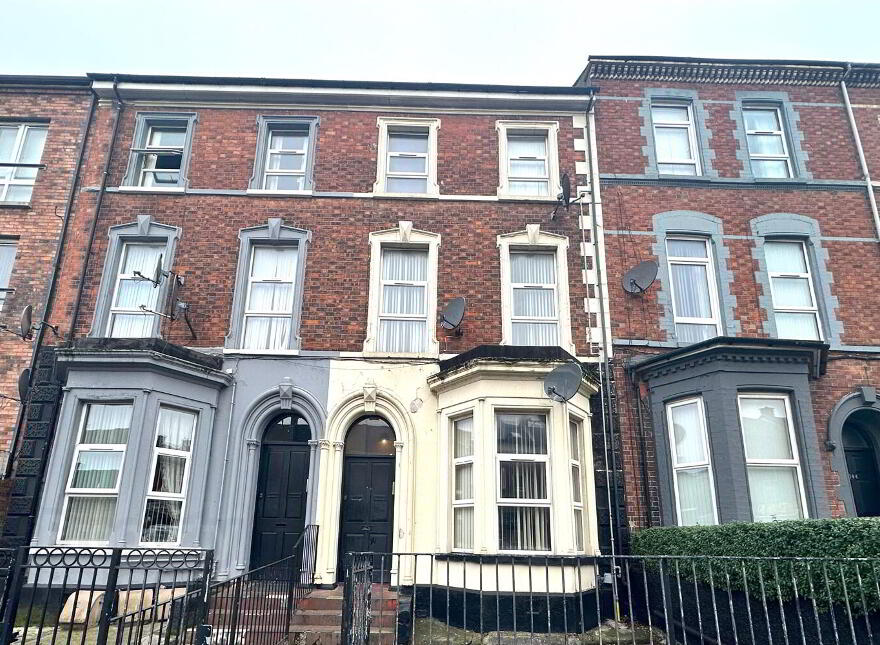 Apt 2, 142 Antrim Road, Belfast, BT15 2AH photo