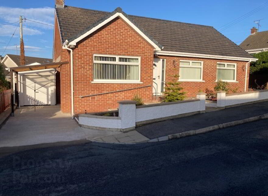 2 Hillside Crescent, Lurgan Road, Portadown, BT63 5JB photo