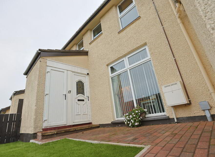 17 Meganlis Park, Dromore, BT25 1BU photo