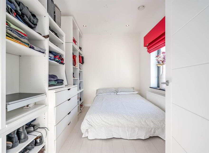 Hillcreely House, 18 Hillsborough Road, Comber, Newtownards, BT23 5PQ