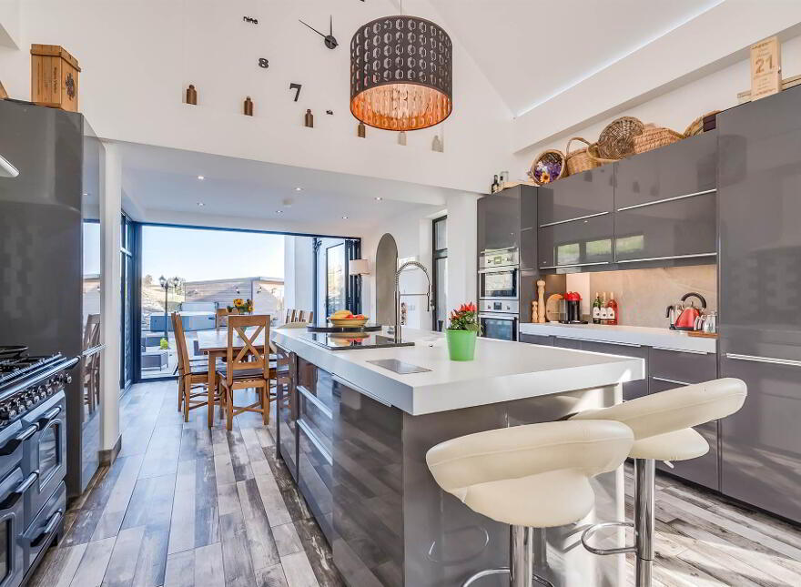 Hillcreely House, 18 Hillsborough Road, Comber, Newtownards, BT23 5PQ