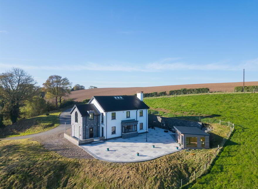 Hillcreely House, 18 Hillsborough Road, Comber, Newtownards, BT23 5PQ