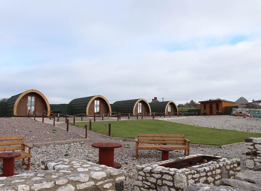 Rathlin Glamping Site, Rathlin Island, Ballycastle, BT54 6RT photo