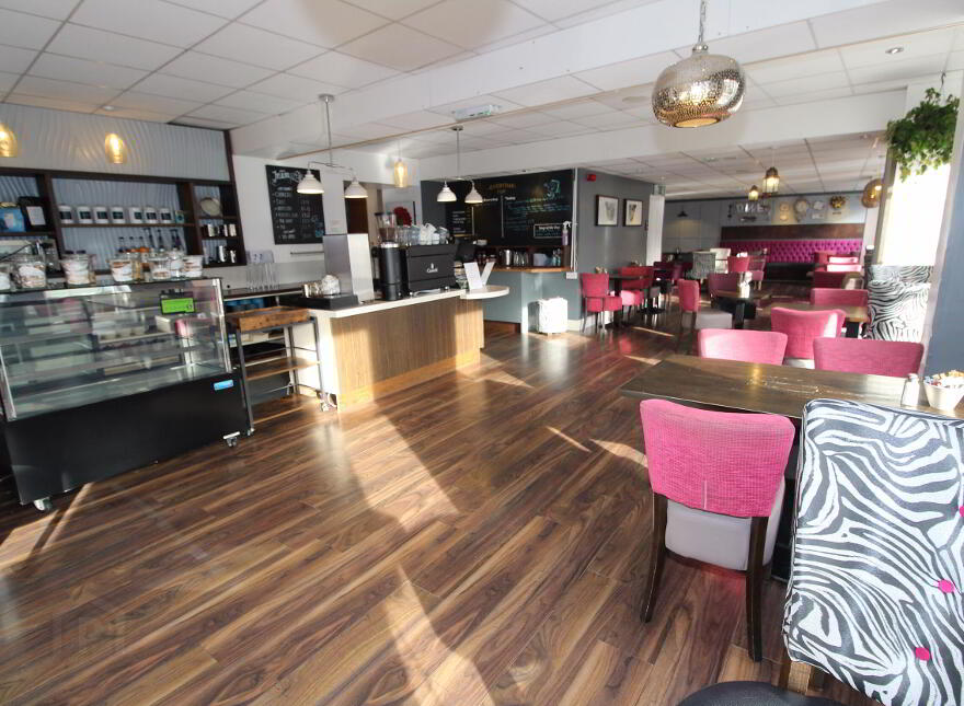 14a Market Square, North, Lisburn, BT28 1AF
