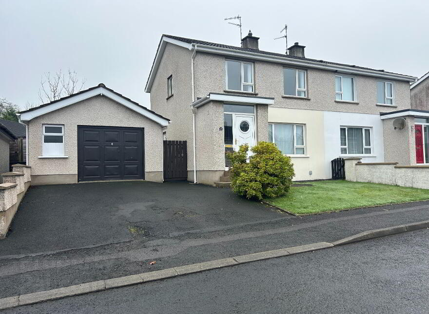 29 Thornleigh Avenue, Randalstown, BT41 3QL photo