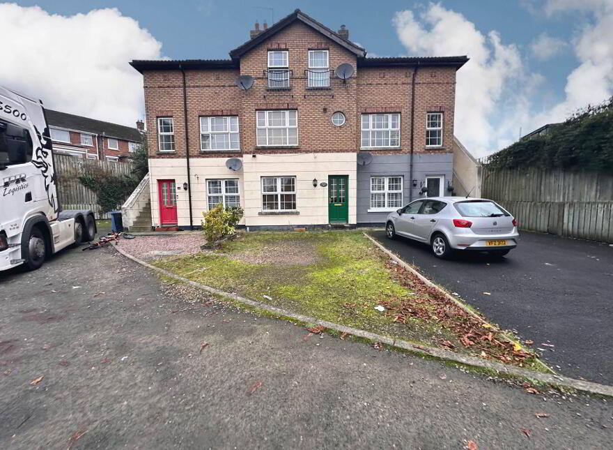 11 Springfield Meadows, Belfast, BT13 3QS photo