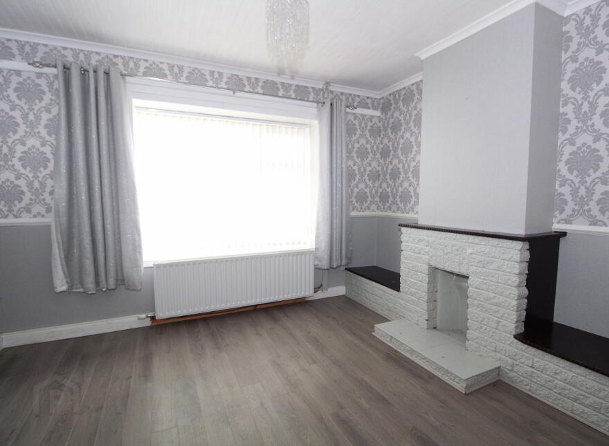 16 Hornbeam Road, Dunmurry, Belfast, BT17 9DW