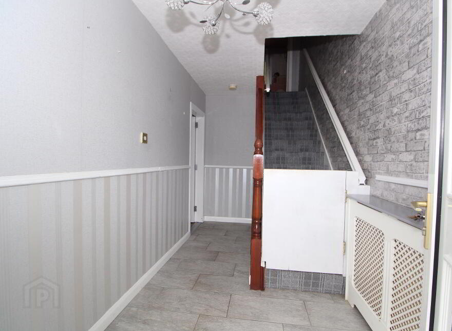16 Hornbeam Road, Dunmurry, Belfast, BT17 9DW