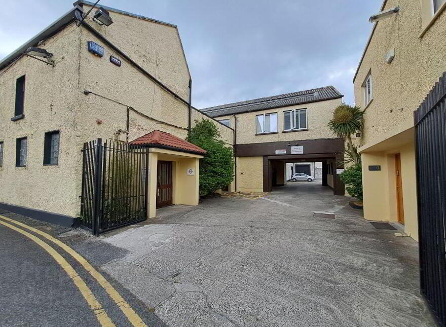 Unit F Church Buildings, Church Lane, Rathfarnham, Dublin, D14 photo