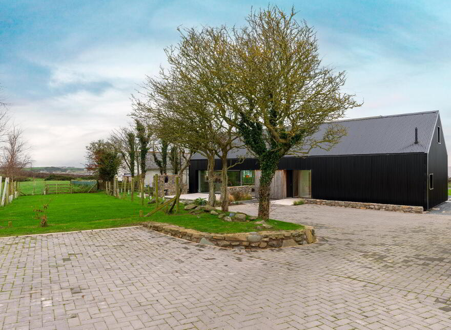 18 Warnocks Road, Portavogie, Newtownards, BT22 1BX