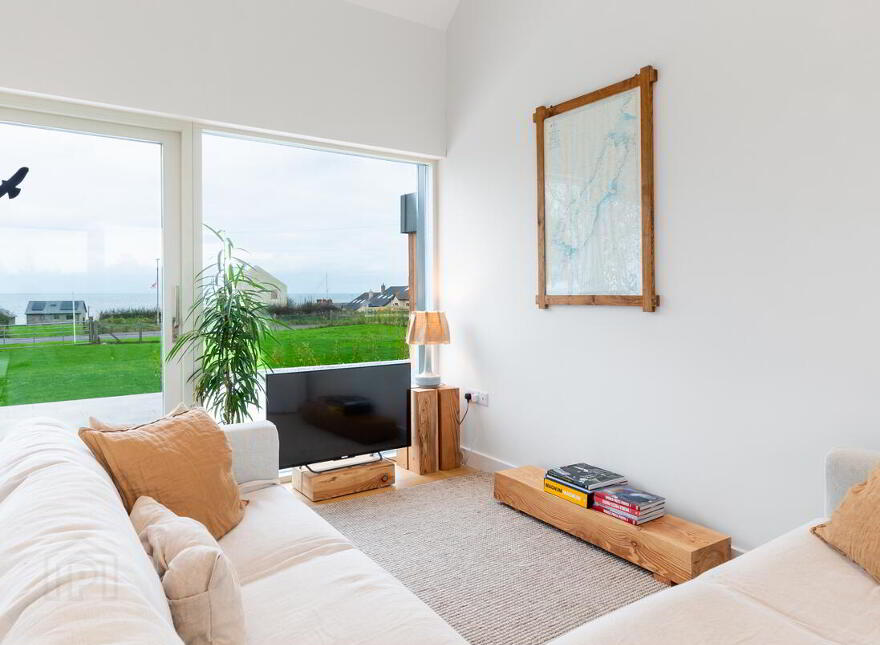 18 Warnocks Road, Portavogie, Newtownards, BT22 1BX