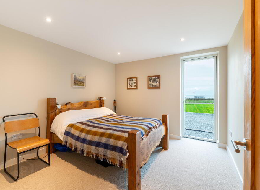 18 Warnocks Road, Portavogie, Newtownards, BT22 1BX
