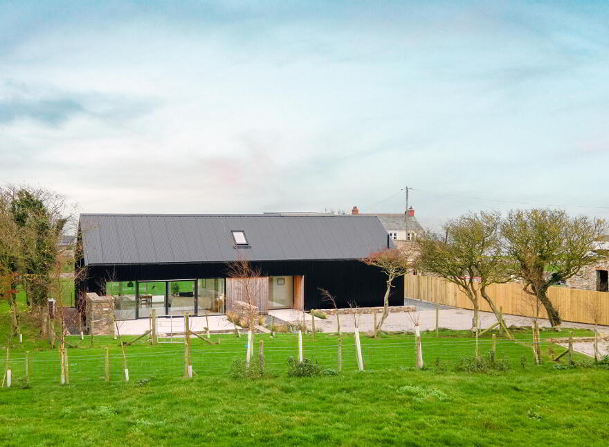 18 Warnocks Road, Portavogie, Newtownards, BT22 1BX