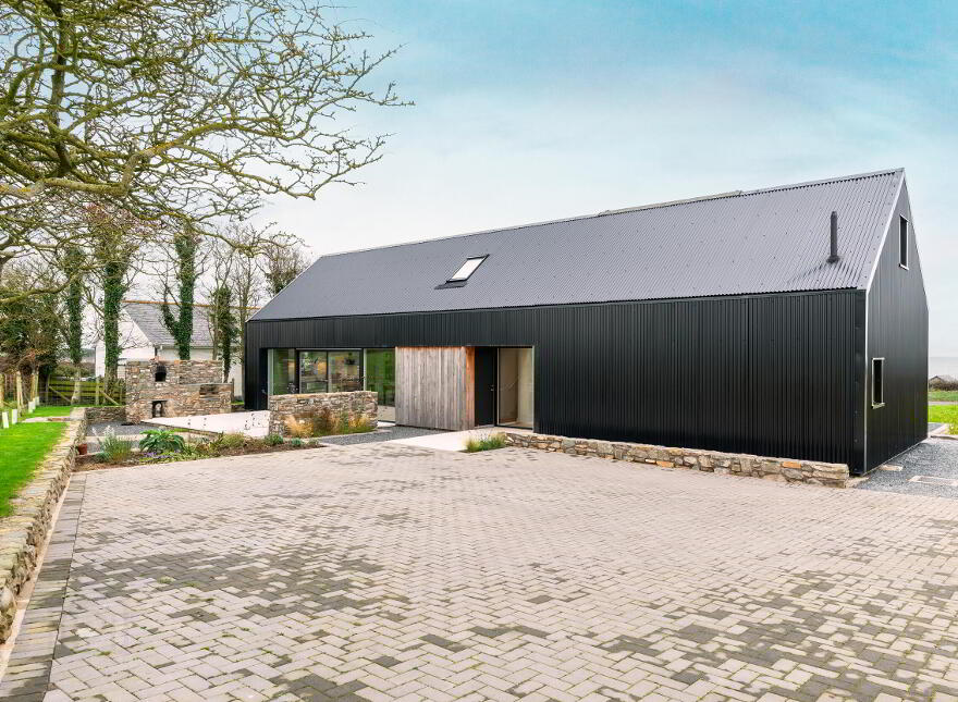 18 Warnocks Road, Portavogie, Newtownards, BT22 1BX