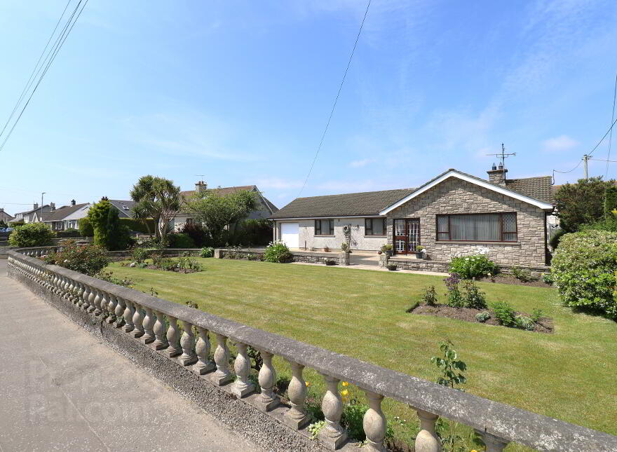 113 Newcastle Road, Kilkeel, BT34 4NJ photo