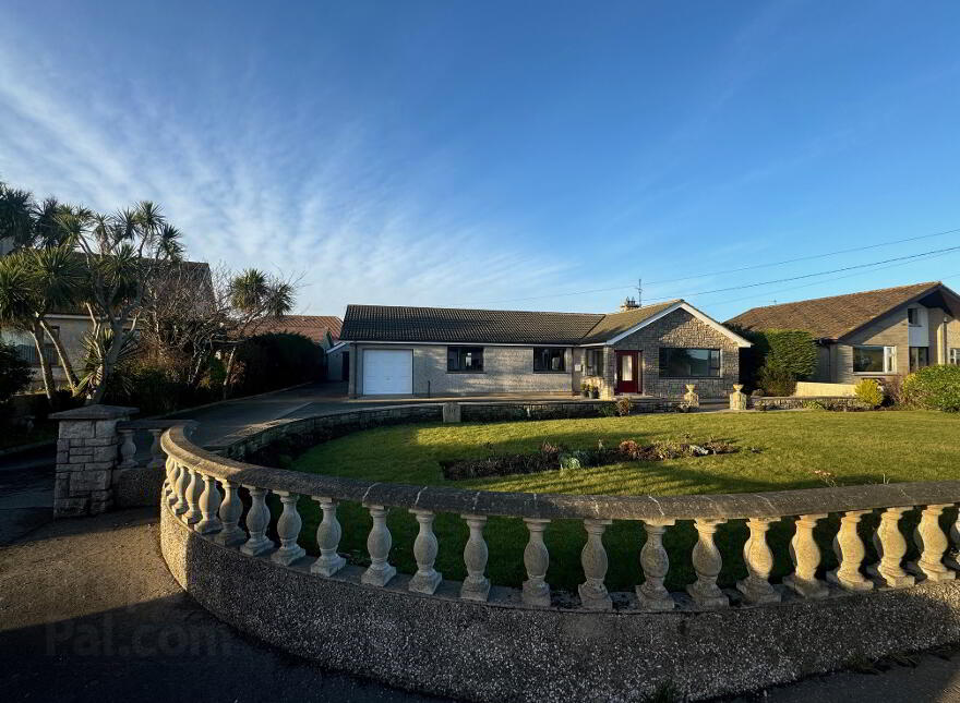 113 Newcastle Road, Kilkeel, BT34 4NJ photo