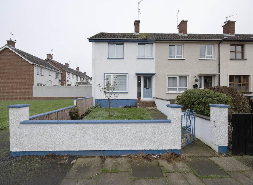 69 Monbrief Walk, Lurgan, Craigavon, BT66 8PP photo