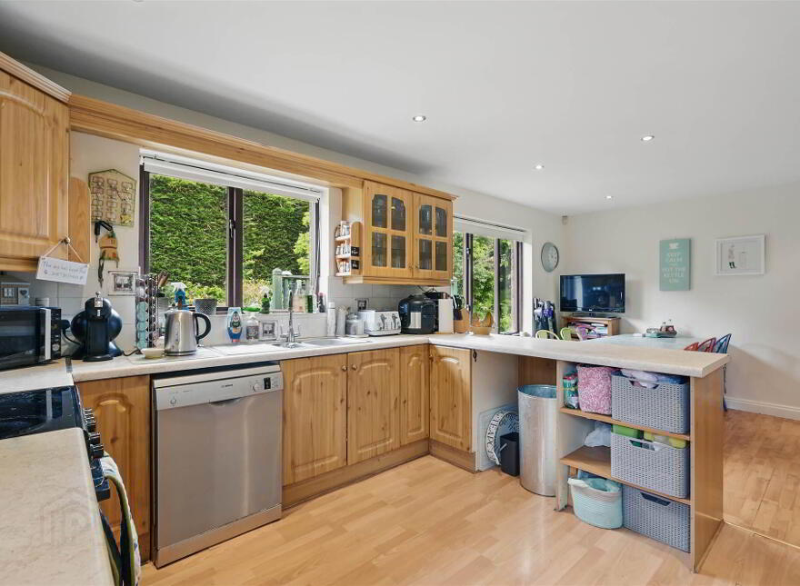 196 Gilnahirk Road, Belfast, BT5 7QR