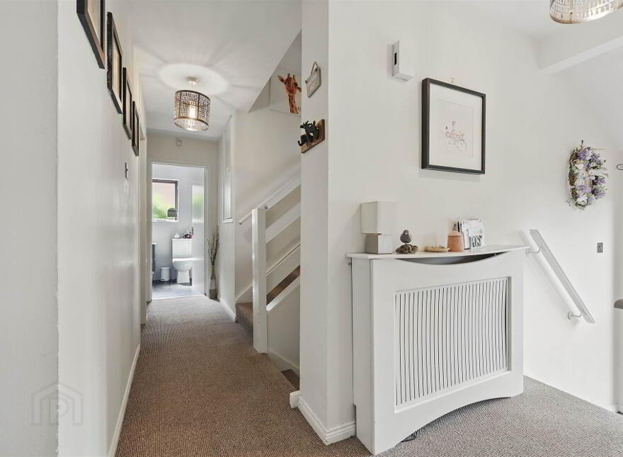 196 Gilnahirk Road, Belfast, BT5 7QR