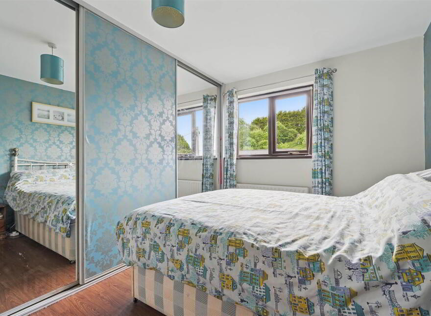 196 Gilnahirk Road, Belfast, BT5 7QR