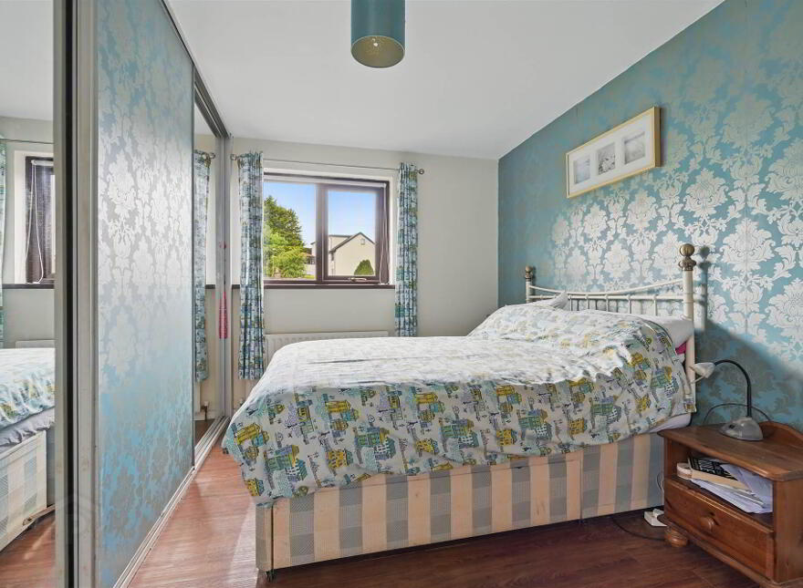 196 Gilnahirk Road, Belfast, BT5 7QR