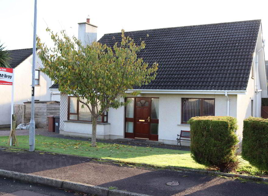 10 Moyle Avenue, Ballycastle, BT54 6NX photo