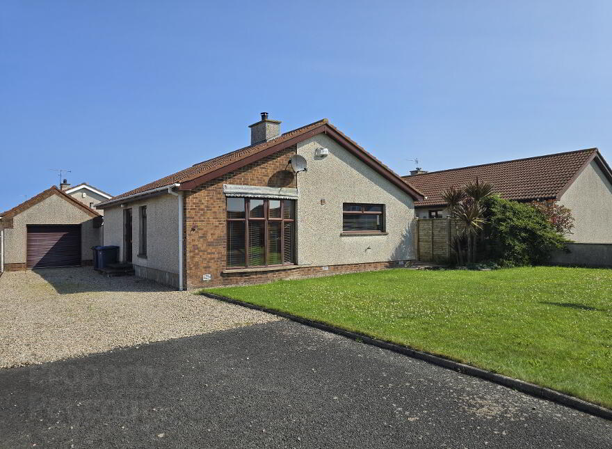 16 Bushfoot Drive, Portballintrae, Bushmills, BT57 8YW photo
